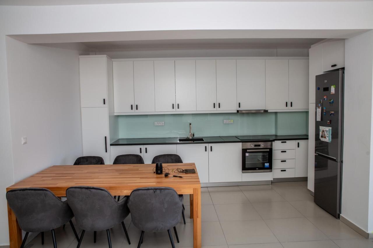 5 Sterne Apollo City Apartment Лавріон Екстер'єр фото